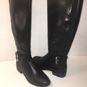 New Women’s Boots Sz 8